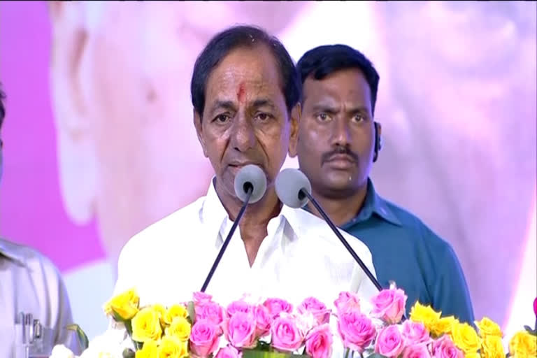 CM KCR