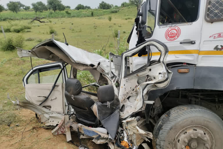 4 died in Rajasthan, another 4 in Gurugram road accidents