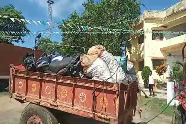 Illegal coal loaded bikes seized