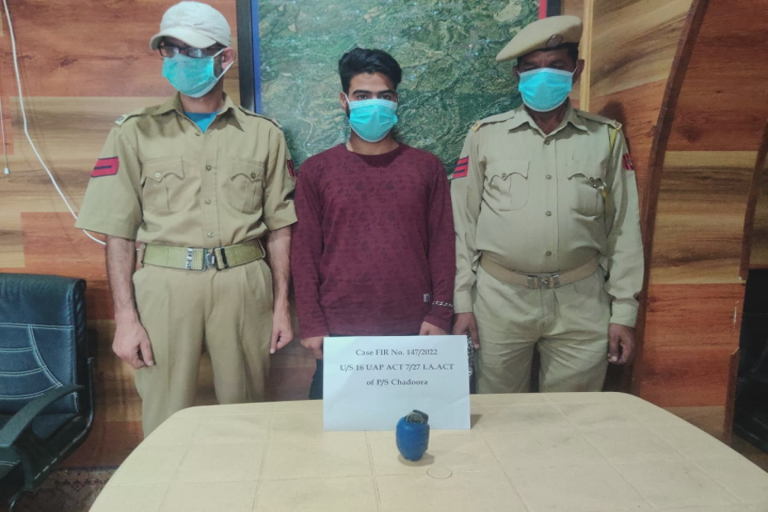 budgam-grenade-lobbing-incident-case-third-hybrid-militant-arrested-police