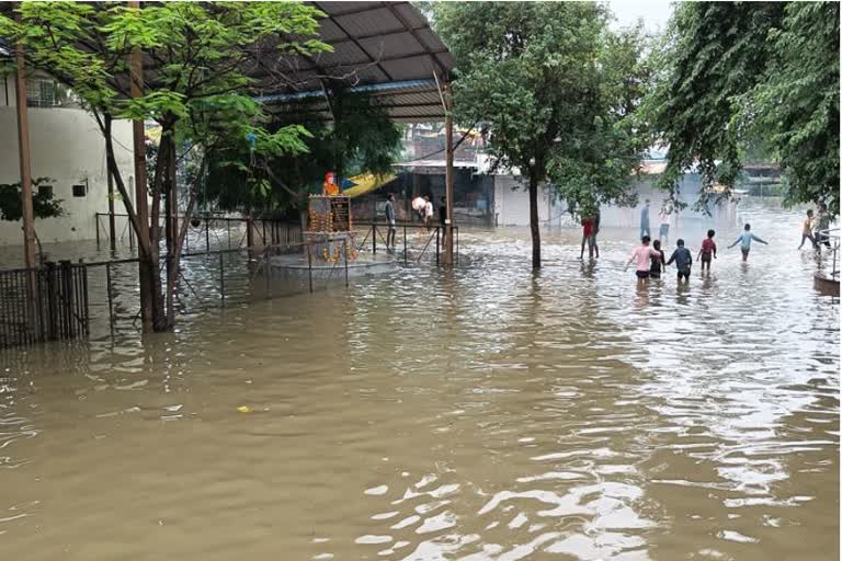 Dholpur 80 villages under Threat, Bridge washed away in Sirohi