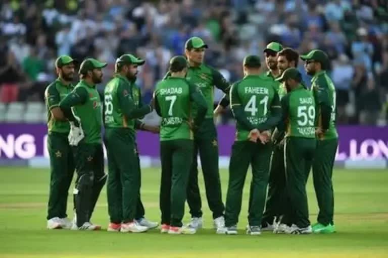 پاکستانی ٹیم ایشیا کپ کے لئے دبئی پہنچ گئی