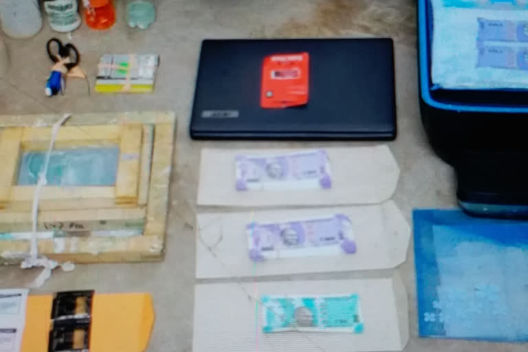 stf-raids-fake-currency-factory-in-kolkata