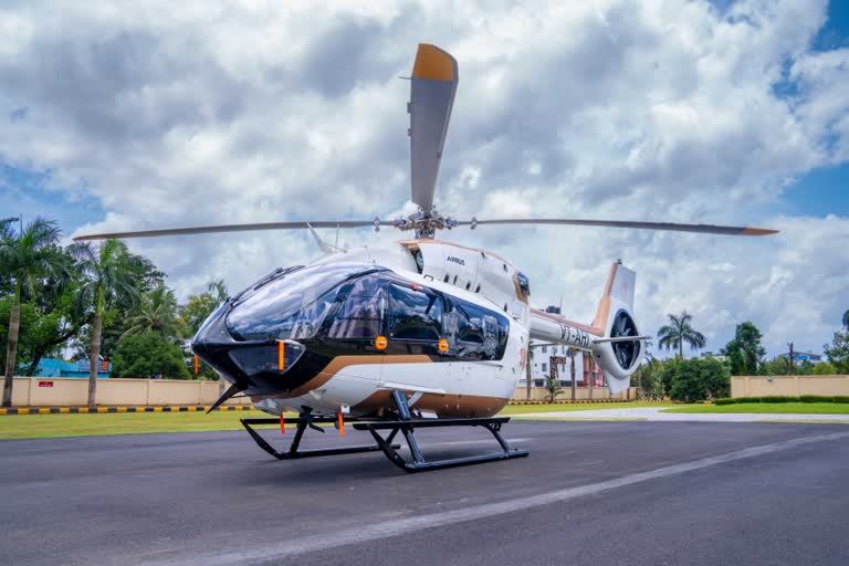 m a yusaf ali owned luxurious helicopter  lulu group chairman m a yusaf  h 145 helicopter  m a yusaf ali new helicopter  latest news lulu group  latest news ernakulam  എച്ച് 145 എയർബസ് ഇനി ലുലുവിന് സ്വന്തം  ലോകത്തെ ആഡംബര യാത്രാ ഹെലികോപ്‌ടര്‍  എം എ യൂസഫലി  ഹെലികോപ്‌ടര്‍ സ്വന്തമാക്കി എംഎ യൂസഫലി  എൺപത് കോടിയോളം വിലവരുന്ന ഹെലികോപ്‌ടര്‍  ജര്‍മനിയിലെ എയര്‍ബസ് കമ്പനി  യൂസഫലിയുടെ ഹെലികോപ്‌ടര്‍  ലുലു ഗ്രൂപ്പ് പുതിയ വാര്‍ത്ത  ലുലു ഗ്രൂപ്പ് ഏറ്റവും പുതിയ വാര്‍ത്ത