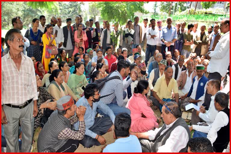 Guerrilla union meeting in Kullu