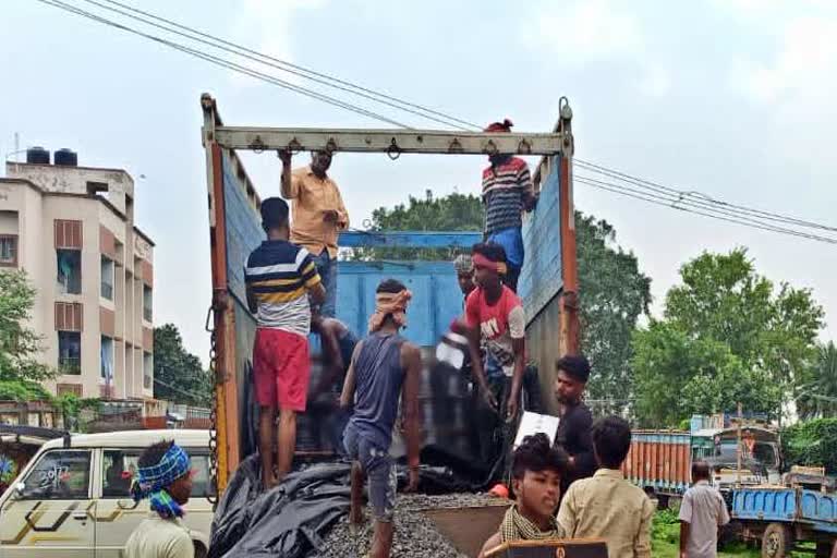 बांका में शराब के साथ दो तस्कर गिरफ्तार