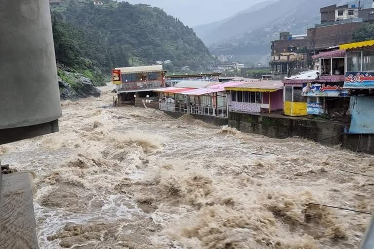 More than a thousand people died due to devastating floods in Pakistan