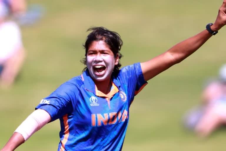 Nobody can fill Jhulan's shoes, her passion for cricket is unmatched, says Harmanpreet