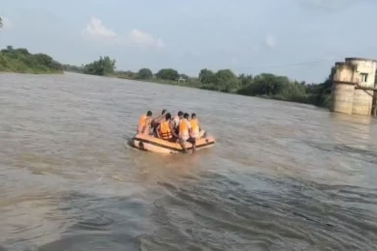 ಸ್ನಾನ ಮಾಡಲು ನದಿಗೆ ಇಳಿದ ಯುವಕ ಕಣ್ಮರೆ