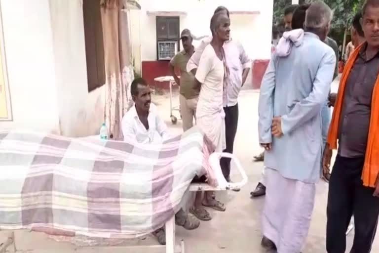 old man died by electric current in jamui