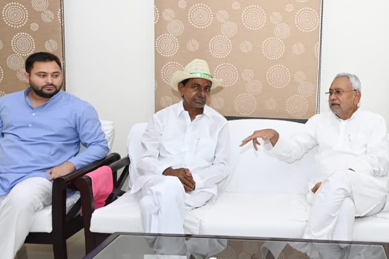 CM KCR and CM Nithish Kumar Meeting on National Politics