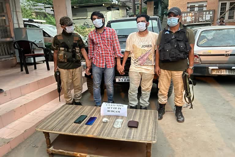 Budgam police arrests drug Pedlars contraband substances