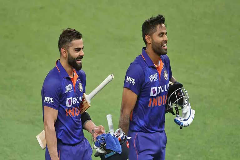 Asia cup 2022  Suryakumar Yadav  Suryakumar Yadav on virat kohli  virat kohli  ഏഷ്യ കപ്പ്  ഏഷ്യ കപ്പ് 2022  Asia cup  വിരാട് കോലി  സൂര്യകുമാര്‍ യാദവ്  സൂര്യകുമാറിനെ അഭിനന്ദിച്ച് വിരാട് കോലി  ഇന്ത്യ vs ഹോങ്കോങ്  India vs Hong Kong