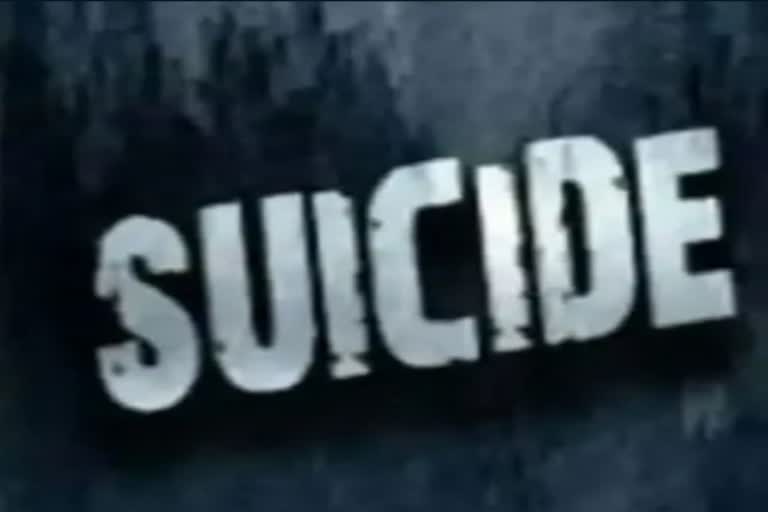 Indore labor suicide attempt