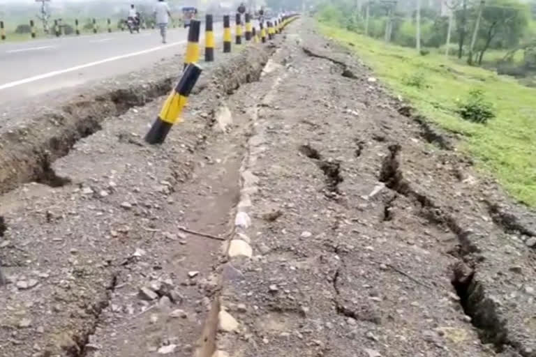 landslide-in-samsherganj-107-state-highway-within-6-months-of-renovation