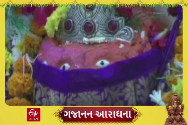 મંદિર તોડવા આવેલા મુગલ બાદશાહને ગણેશજીએ આપ્યો પરચો