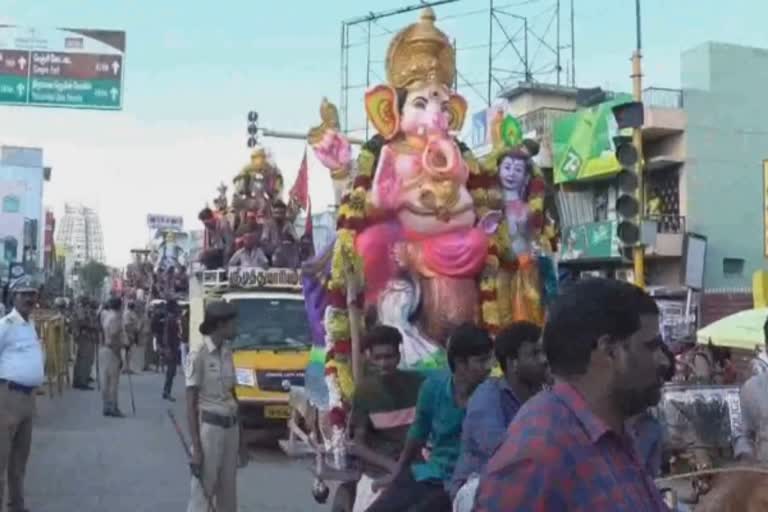 வீடியோ: திருவண்ணாமலை மாவட்ட விநாயகர் சிலை ஊர்வலம்