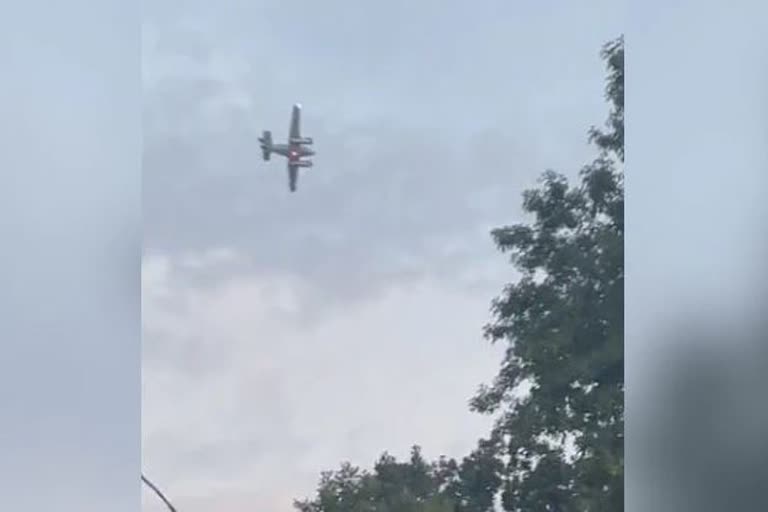 pilot threatening to crash into WalMart store in Mississippi