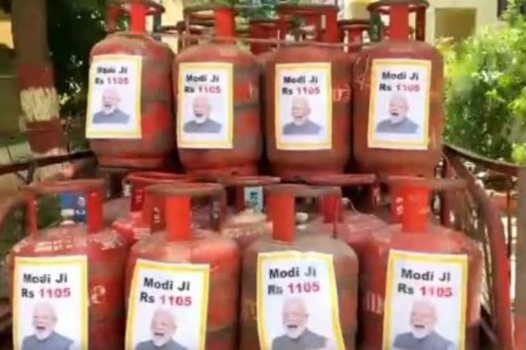 PM Modi picture on LPG cylinders