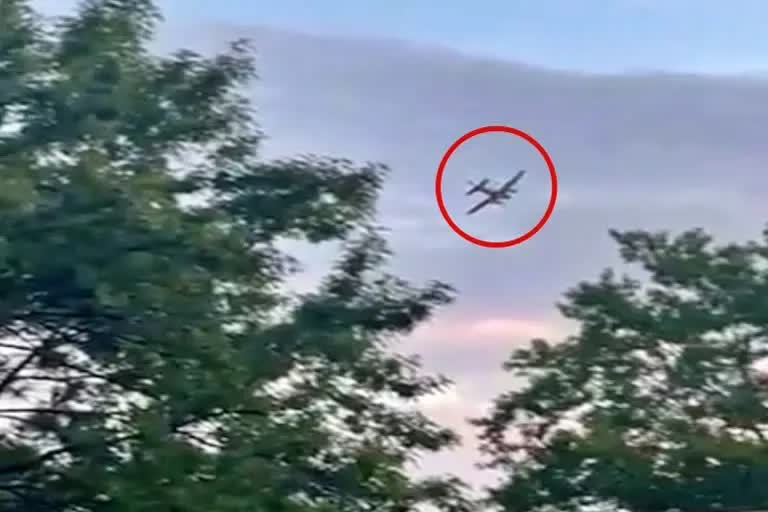 Plane circling over Mississippi in US  Pilot threatens crash plane into Mississippi  അമേരിക്കയെ ഭീതിയിലാഴ്‌ത്തി അജ്ഞാത വിമാനം  വാൾമാർട്ടിൽ ഇടിച്ചിറക്കുമെന്ന ഭീഷണിയുമായി വിമാനം  മിസിസിപ്പിയിലെ വാൾമാർട്ട്  അമേരിക്കയെ ഭീതിയിലാഴ്‌ത്തി വിമാനം  ടുപെലോ  crash plane into Mississippi Walmart  വാൾമാർട്ടിൽ വിമാനം ഇടിച്ചിറക്കുമെന്ന് ഭീഷണി  അമേരിക്കയെ ഭീതിയിലാഴ്‌ത്തി പറന്ന് വിമാനം