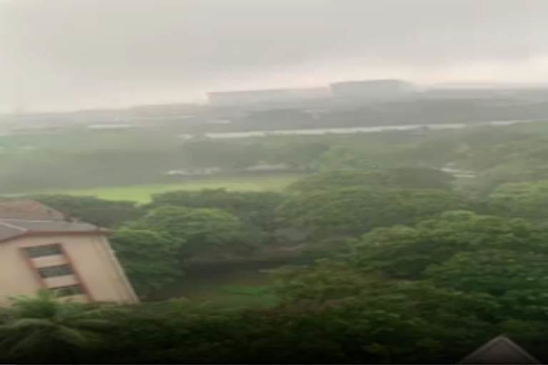 Rain showers and lightning in Mumbai city