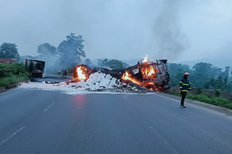 Mumbai Ahmedabad Highways Accident