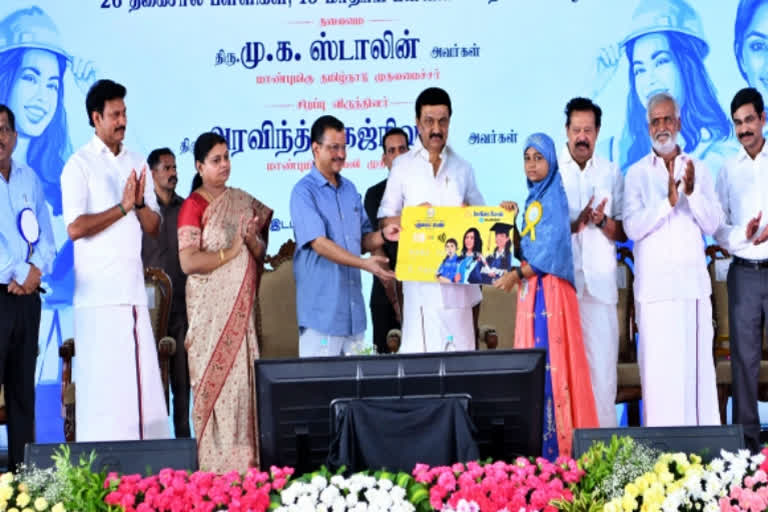 Tamil Nadu rolls out Delhi model school plan, Kejriwal launches scheme