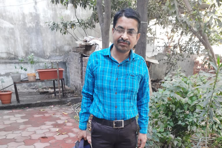 Blind teacher Gopal Dutta i