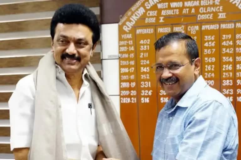 அண்ணா நூற்றாண்டு நூலகத்தில் ஸ்டாலின், அரவிந்த் கெஜ்ரிவால்