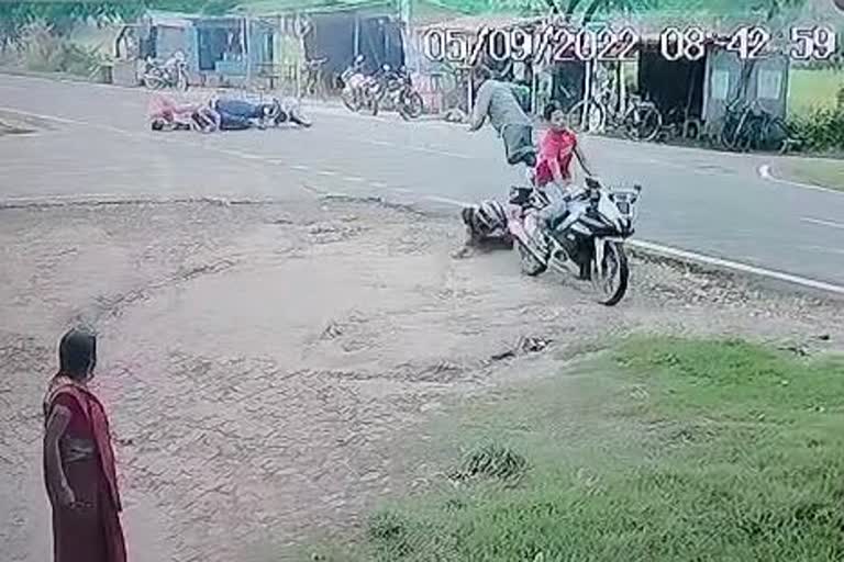 सड़क दुर्घटना का वीडियो वायरल