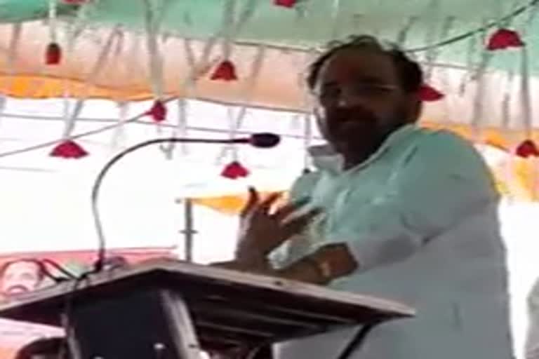 Minister Gopal Bhargava furious Pritam Lodhi