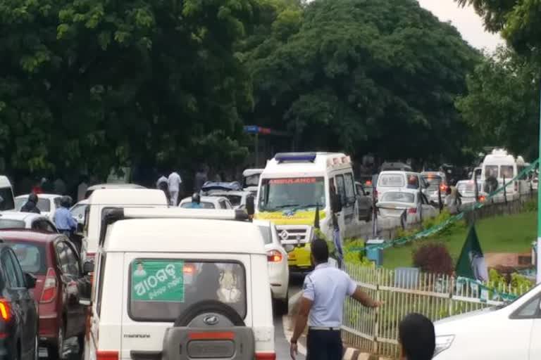 traffic situation disrupted in Bhubaneswar due to Naveen Patnaik welcome ceremony