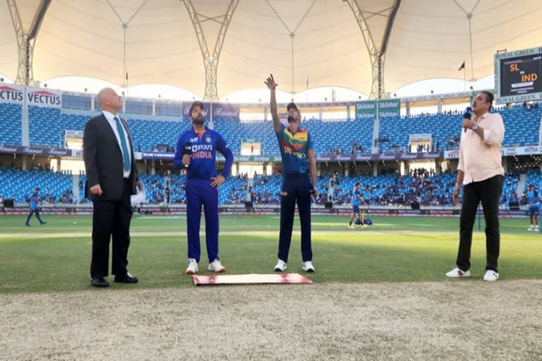 Sri Lanka win toss opt to bowl against India