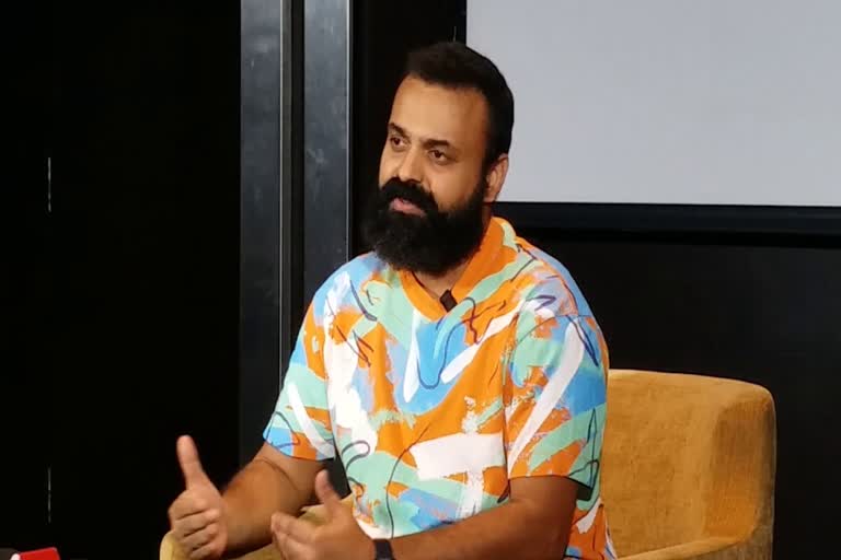 actor kunchacko boban criticising roads in kerala  actor kunchacko boban  ottu cinema promotion  ottu cinema promotion kunchacko boban  enna than case kodu  latest news in malayalam  മുബൈയിൽ നിന്ന് മംഗലാപുരം വരെ യാത്ര  റോഡിൽ ഒറ്റ കുഴി പോലുമില്ല  കുഞ്ചാക്കോ ബോബൻ  വിമർശനവുമായി നടൻ കുഞ്ചാക്കോ ബോബൻ  ഒറ്റ് എന്ന സിനിമയെ കുറിച്ച് സംസാരിക്കുകയായിരുന്നു  ന്നാ താൻ കേസ് കൊട്  ഒറ്റ് ആക്ഷന്‍ ത്രില്ലര്‍ സിനിമ  ഒറ്റ് ദ്വിഭാഷ ചിത്രം  അരവിന്ദ് സ്വാമി ഒറ്റ്  എറണാകുളം ഏറ്റവും പുതിയ വാര്‍ത്ത  ഇന്നത്തെ പ്രധാന വാര്‍ത്ത