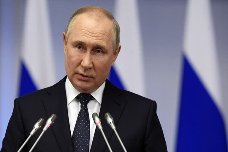 Putin mocks West, says Russia will press on in Ukraine