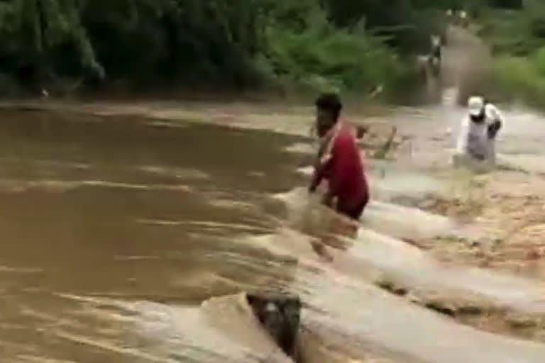 Kalaburagi people are facing problem due to heavy rain