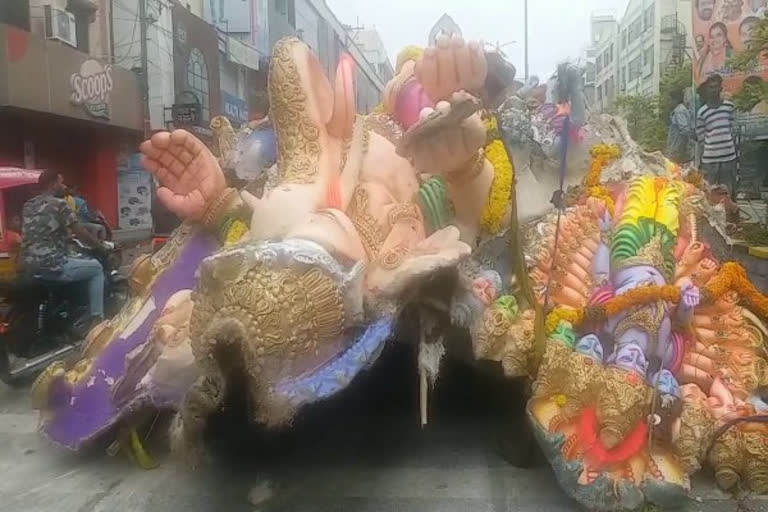 Ganesh idol collapsed