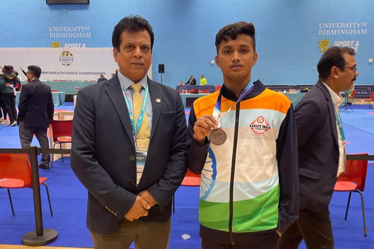 Nisad AliNisad Ali got bronze medal in Commonwealth karate