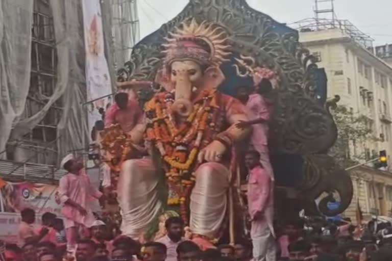 Immersion Of Lalbagh Raja