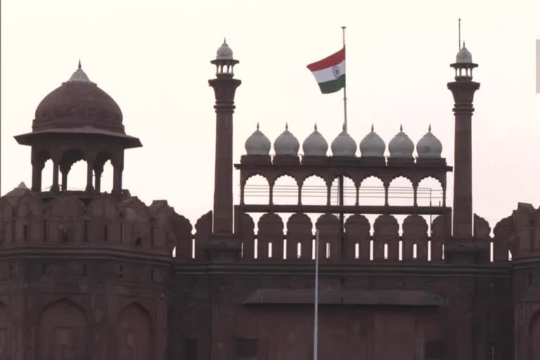 National flags at Red Fort and Rashtrapati Bhavan fly at half mast as one day state mourning is being observed in the country following the demise of Queen Elizabeth IIEtv Bharat
