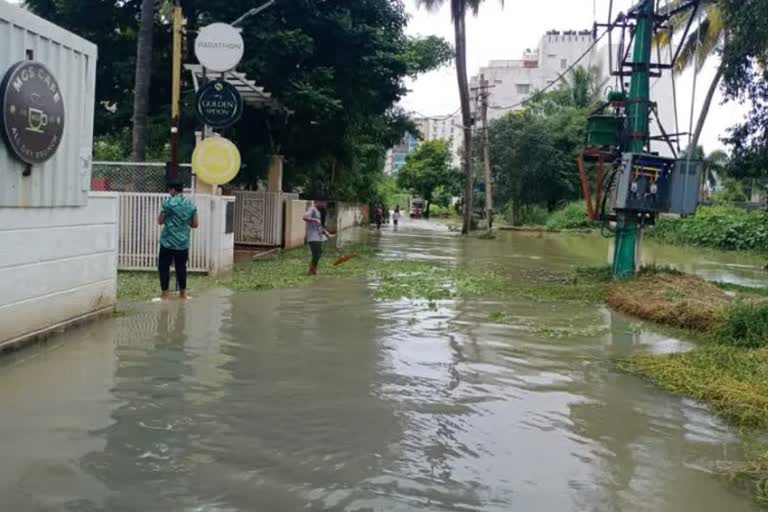 Hindu temple in Pakistan becomes refuge for flood-hit Muslim families in village of Jalal Khan