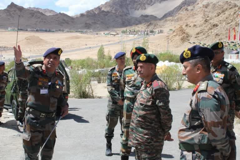 Northern Army Commander Lt Gen Upendra Dwivedi visited forward areas in western Ladakh in Batalik sector