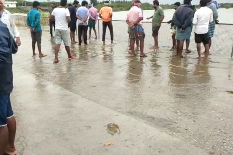 anaji-lake-overflowed-after-40-years