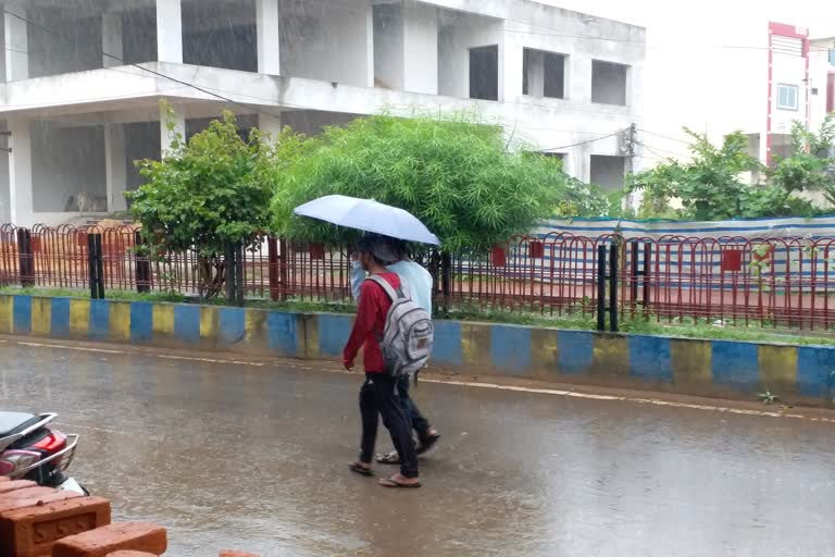 Rain starts in Shahdol