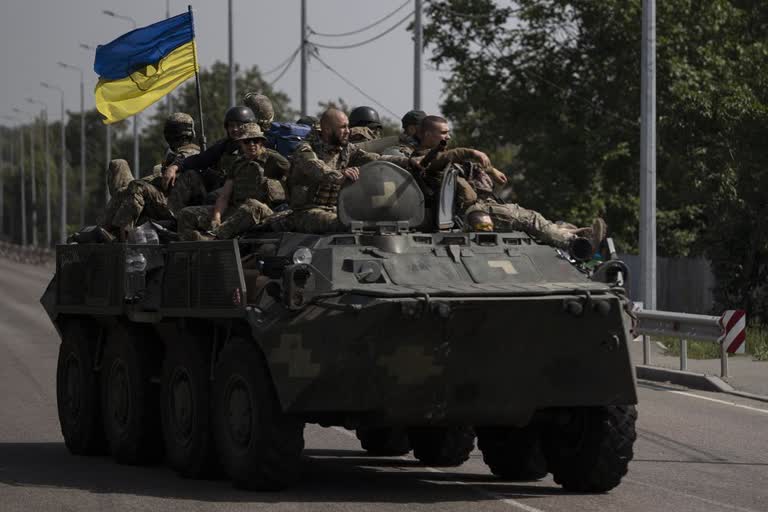 6,000sq km of territory retaken in Ukraine blitz  says Zelenskyy