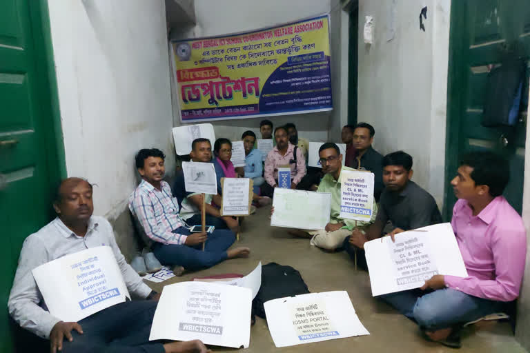 ICT Computer Teachers Protest in front of School Inspector office in Paschim Bardhaman