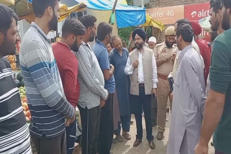 Rehabilitation to Vendors in Tral