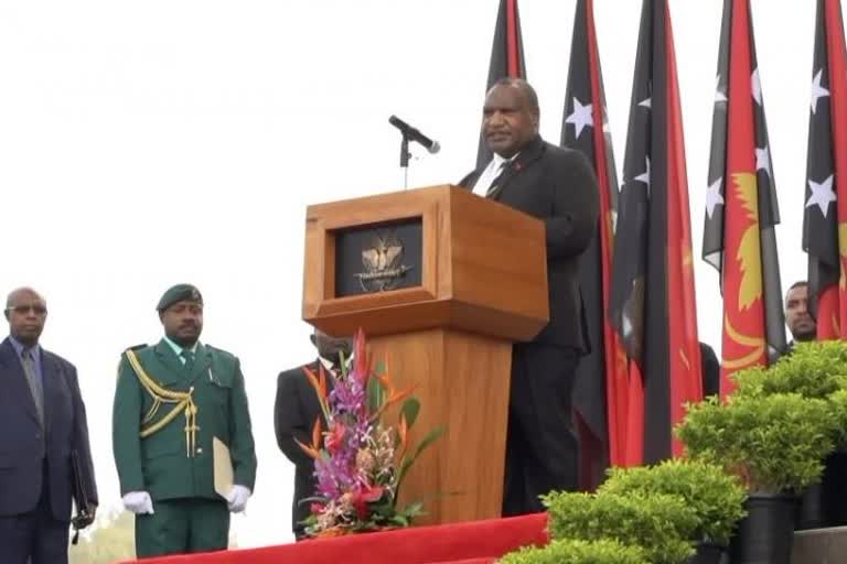 महाराज चार्ल्स तृतीय को पापुआ न्यू गिनी का राष्ट्र प्रमुख घोषित किया गया