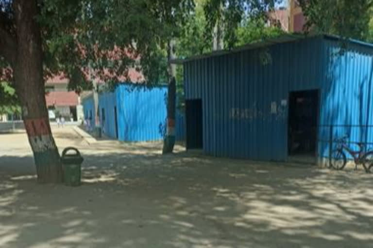 makeshift portacabin schools