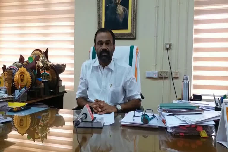 kannur mayor TO Mohanan statement  dog attacks in Kannur  kannur mayor TO Mohanan  kannur dog attacks  ഡോഗ് ഷെൽട്ടർ പദ്ധതി  തെരുവ് നായ ശല്യം  കണ്ണൂർ മേയർ ടി ഒ മോഹനൻ